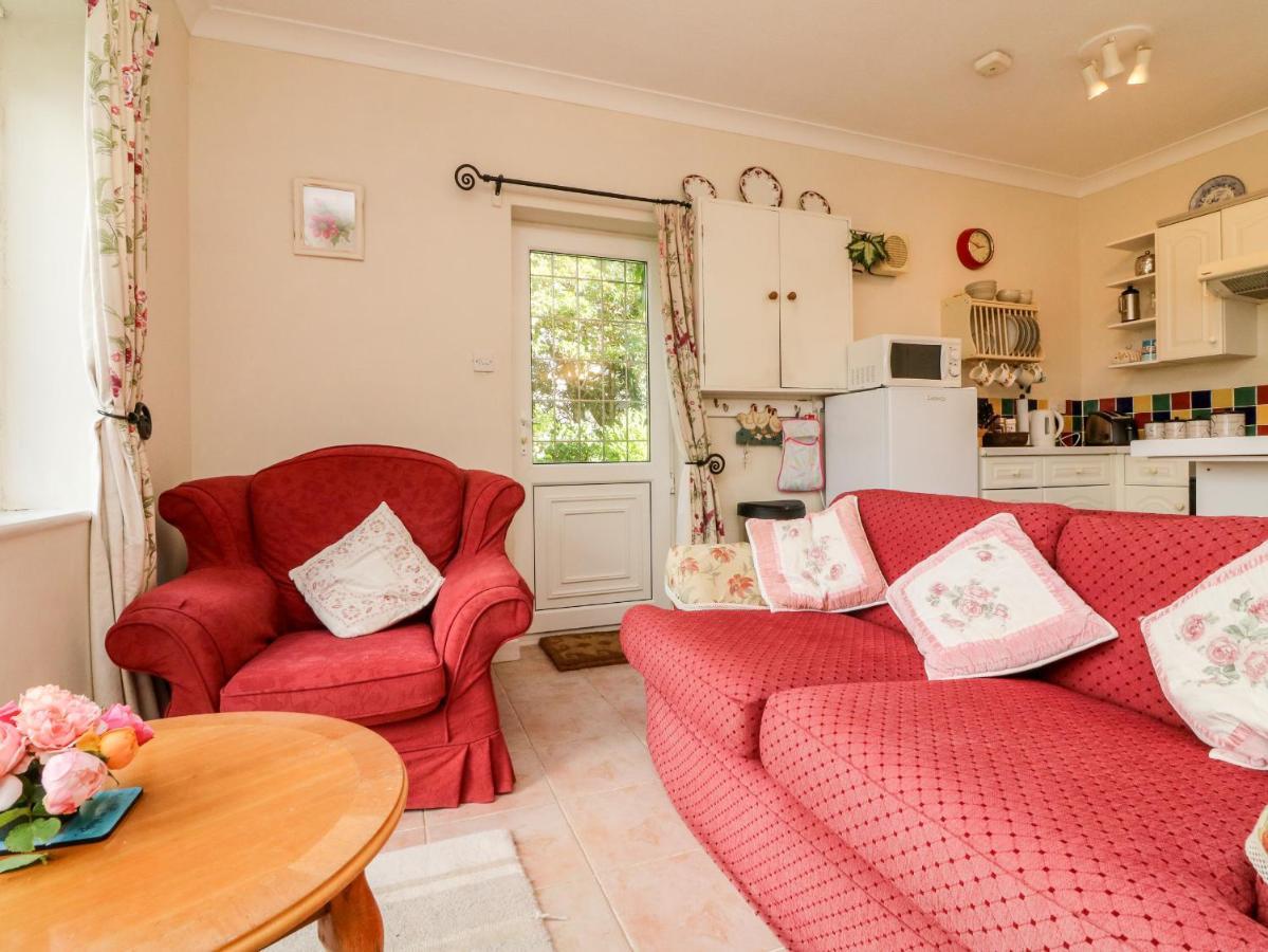 Claire'S Cottage Poughill  المظهر الخارجي الصورة